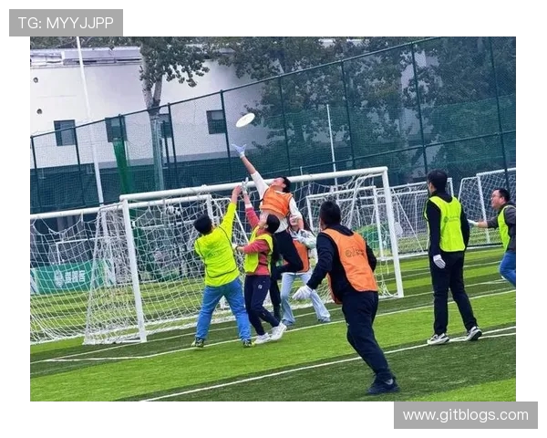 深入分析西安飞盘队区域防守战术及其在比赛中的应用效果 深入分析西安飞盘队区域防守战术及其在比赛中的应用效果