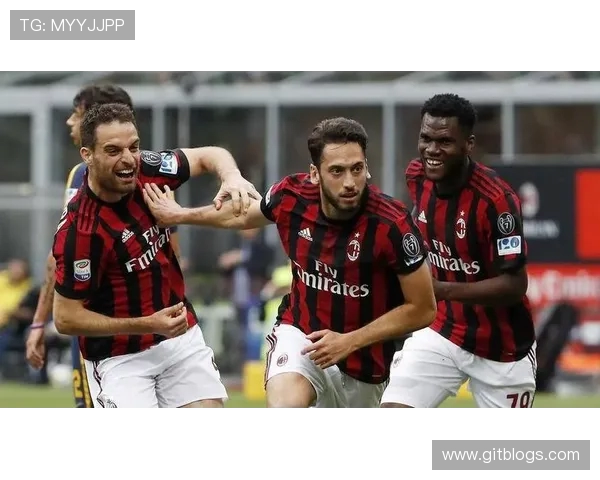 AC米兰主场迎战维罗纳视频直播全程回顾与精彩瞬间解析