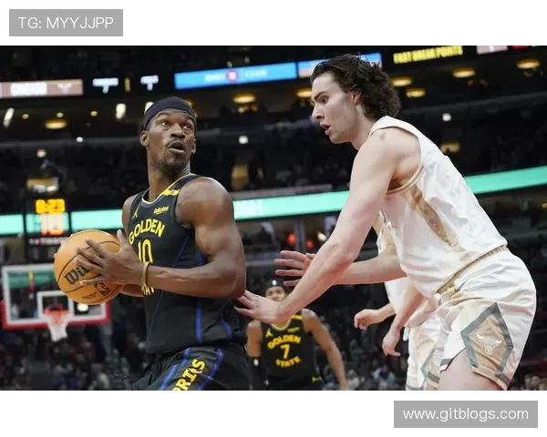 吉米巴特勒带领球队奋勇争先展现领袖风范与不屈精神