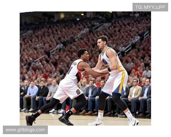 开拓者与国王激战在即球迷期待精彩对决与精彩表现 开拓者与国王激战在即球迷期待精彩对决与精彩表现