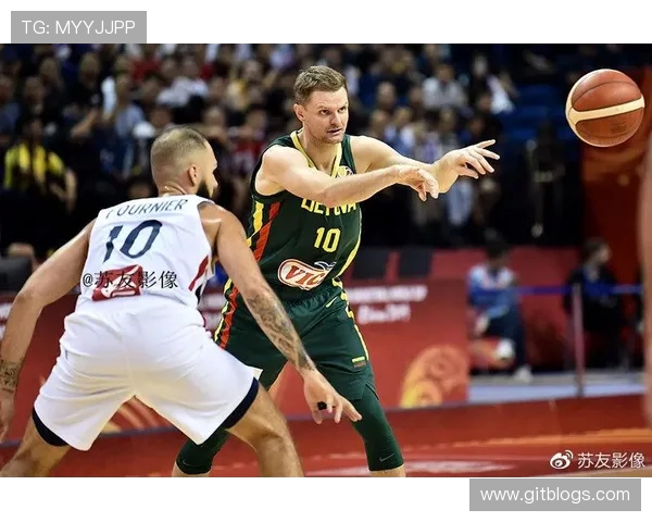 约纳斯瓦兰丘纳斯的篮球之路与职业生涯的精彩瞬间回顾