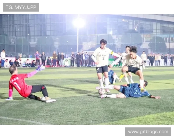 足球南安普顿对决强敌全力争胜精彩赛事一触即发