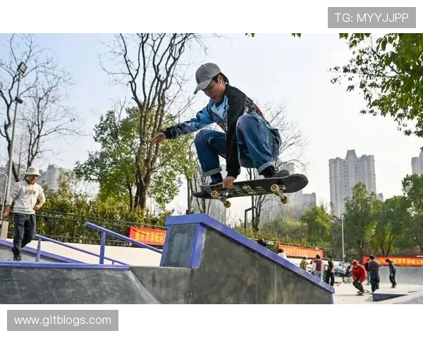 重庆滑板队战术分析:掌控比赛节奏与对手心理的技巧探讨